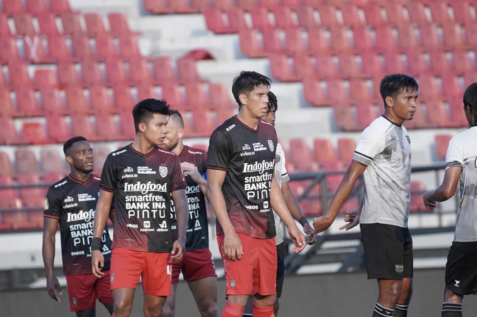podiumnews.com-Hasil Latih Tanding Bali United Imbang   